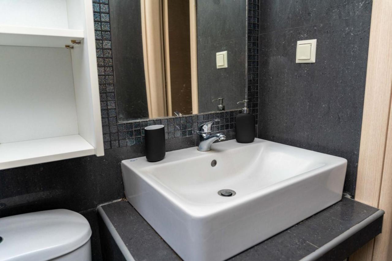 Elena 4 Apartamento Néa Péramos Exterior foto