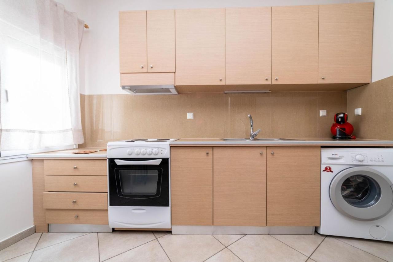 Elena 4 Apartamento Néa Péramos Exterior foto